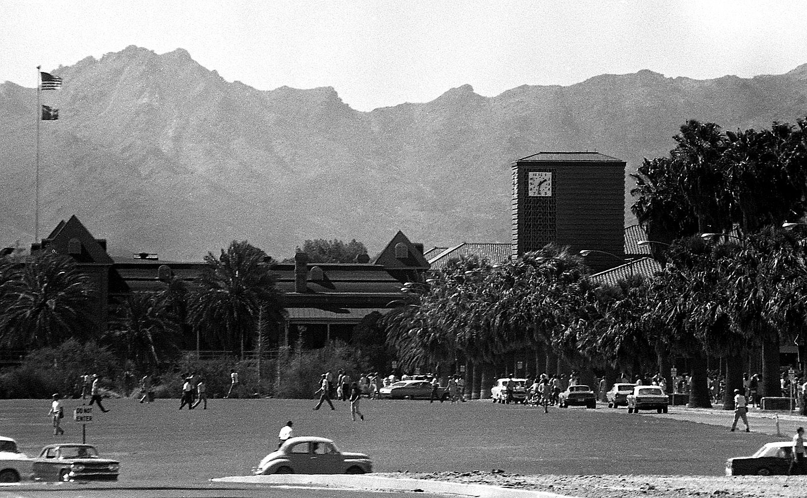 University of Arizona: Mall and Old Main